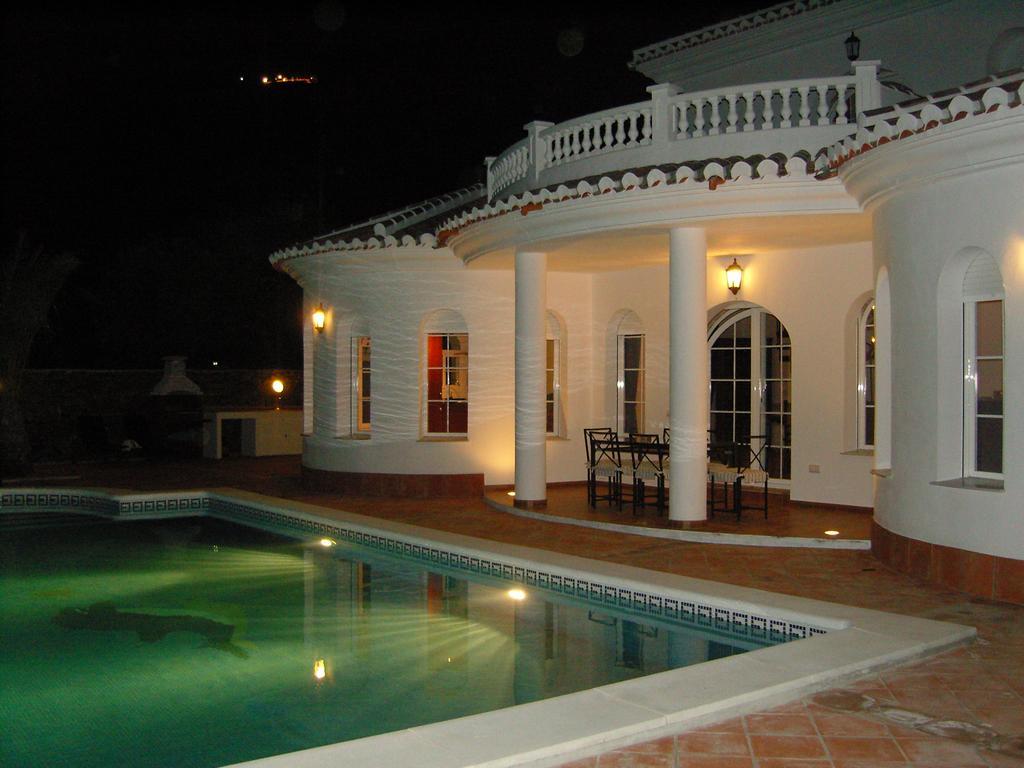 Villa El Ancla Sayalonga Cameră foto
